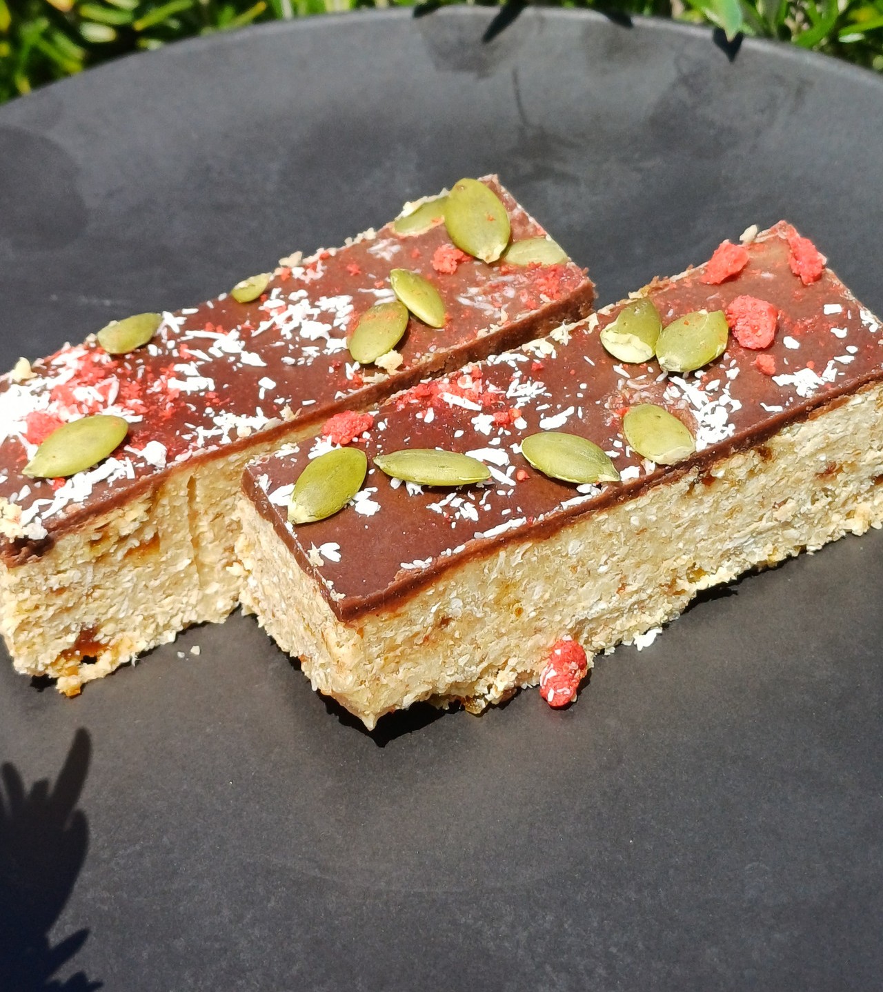 Raw vegan cake, name coming soon